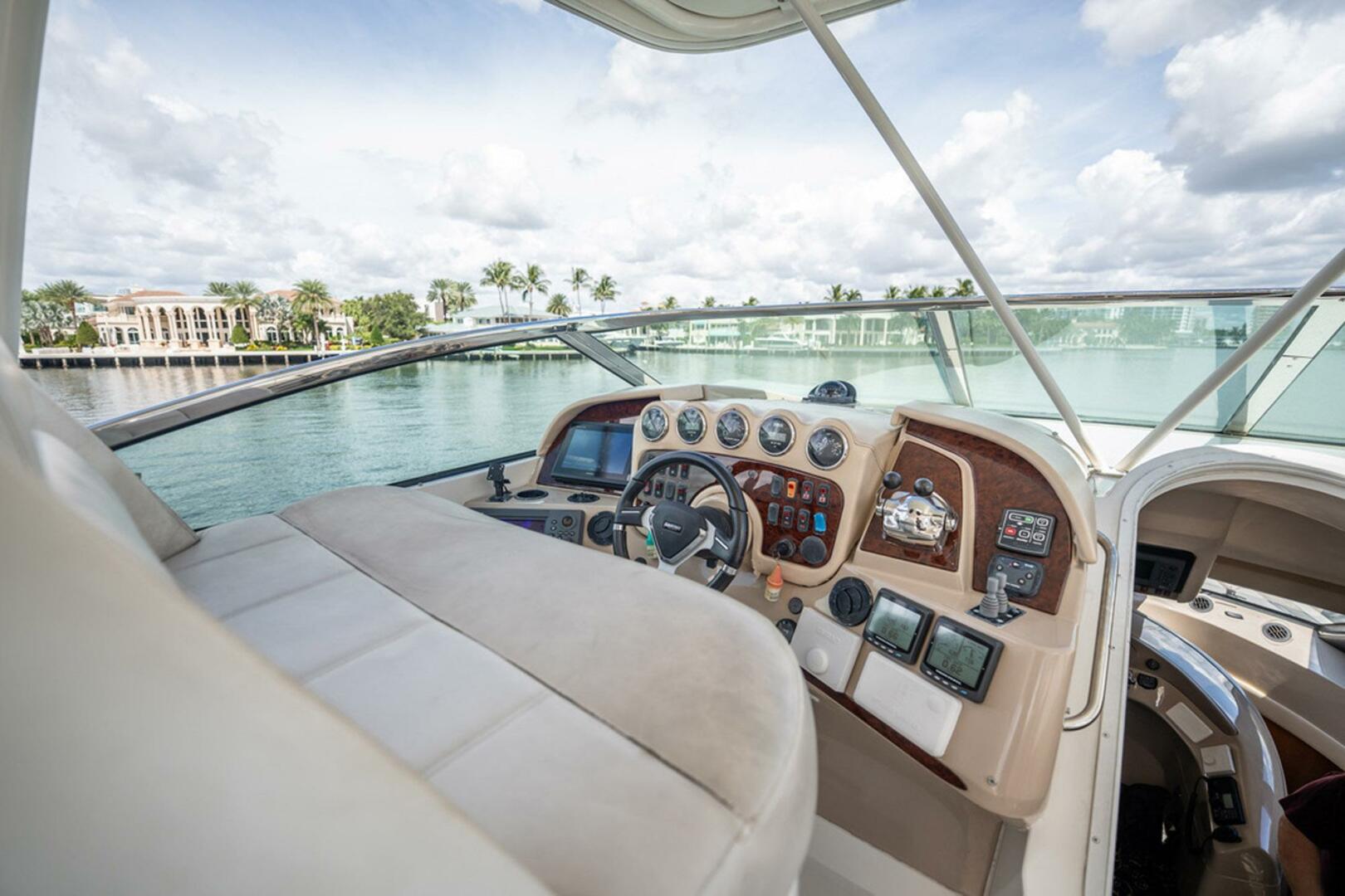 Carver-56 Voyager 2005-Sound Traveler Fort Lauderdale-Florida-United States-5642936 | Thumbnail