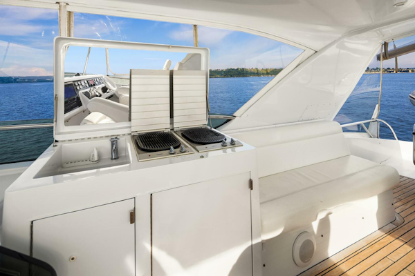 Hatteras-Cockpit Motoryacht 2001-BELLISSIMO Seattle-Washington-United States-Flybridge-5675081