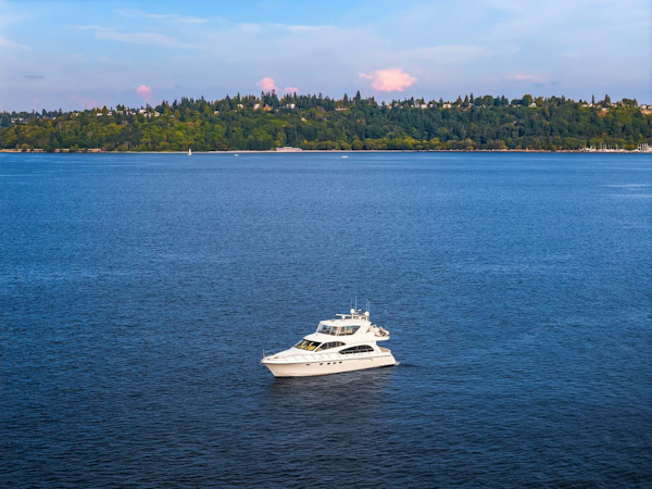 Hatteras-Cockpit Motoryacht 2001-BELLISSIMO Seattle-Washington-United States-Aerial-5675096
