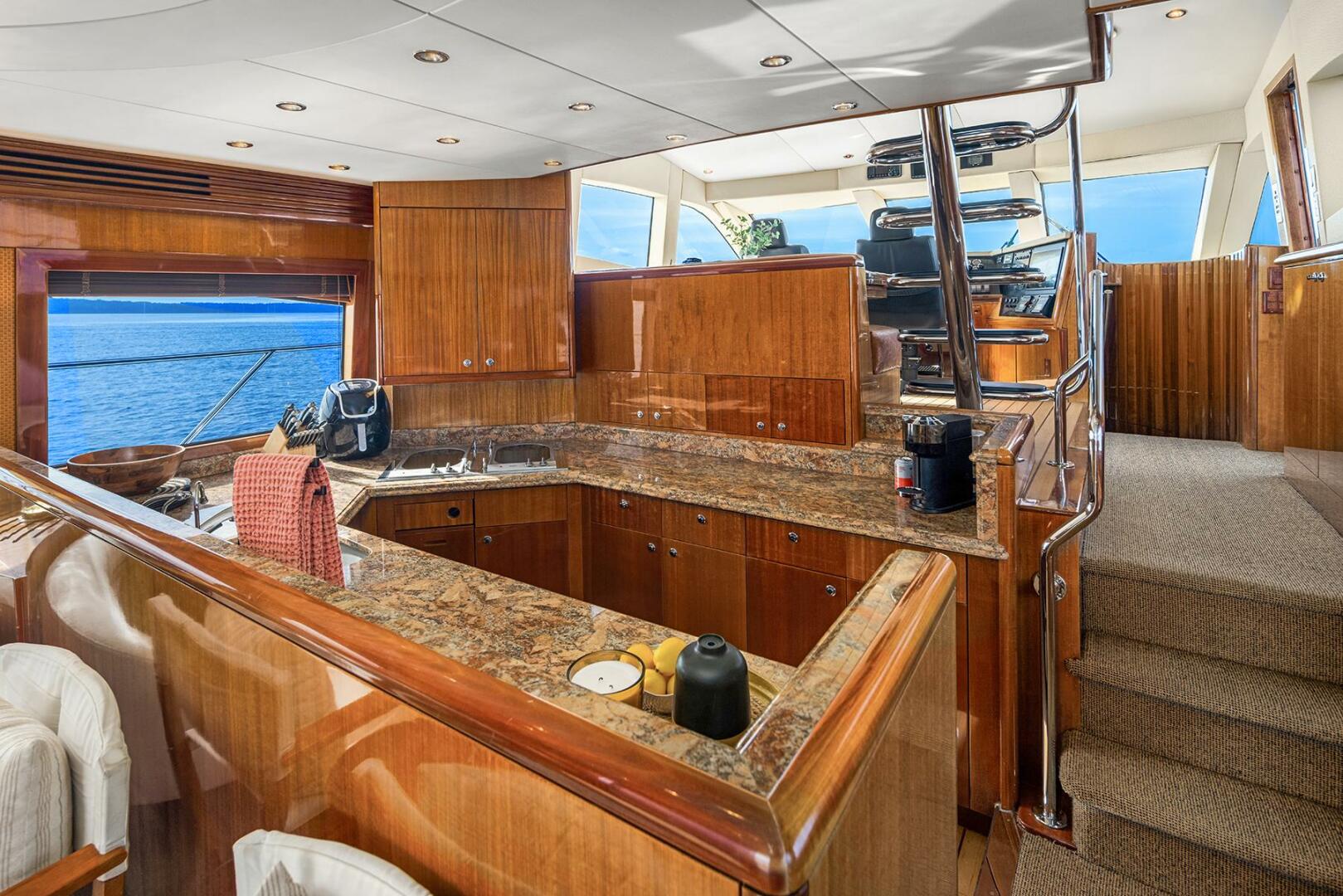 Hatteras-Cockpit Motoryacht 2001-BELLISSIMO Seattle-Washington-United States-Galley-5675066 | Thumbnail