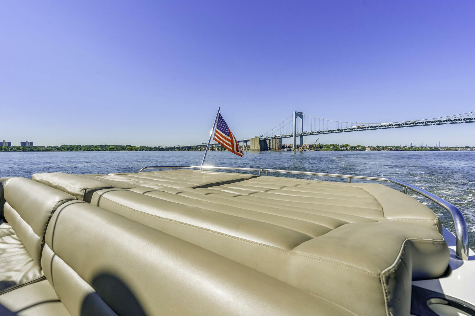 Sunseeker-Predator 2014 -New York-New York-United States-5646949 | Thumbnail