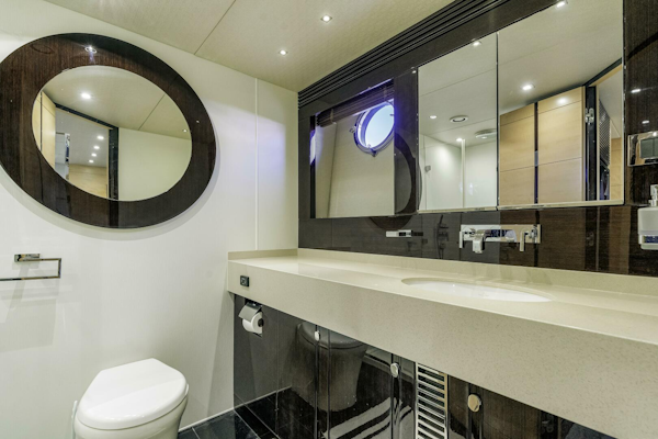 Sunseeker-Predator 2014 -New York-New York-United States-5646965