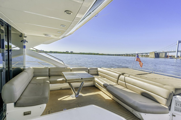 Sunseeker-Predator 2014 -New York-New York-United States-5646950
