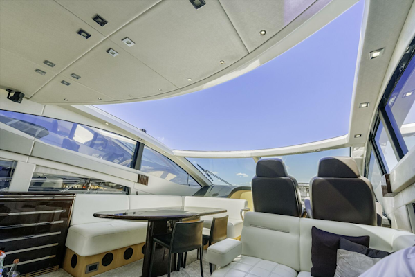 Sunseeker-Predator 2014 -New York-New York-United States-5646972