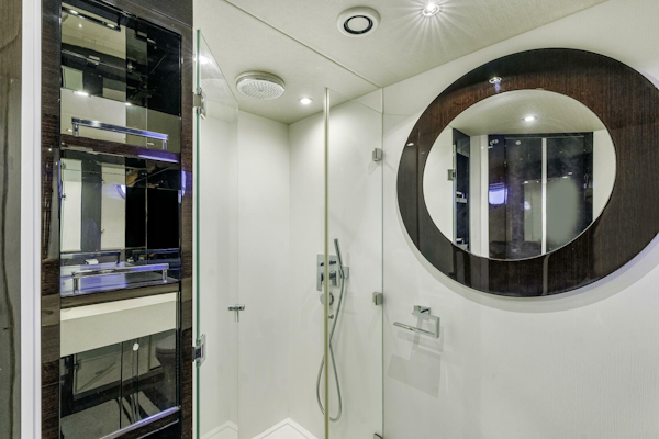 Sunseeker-Predator 2014 -New York-New York-United States-5646966