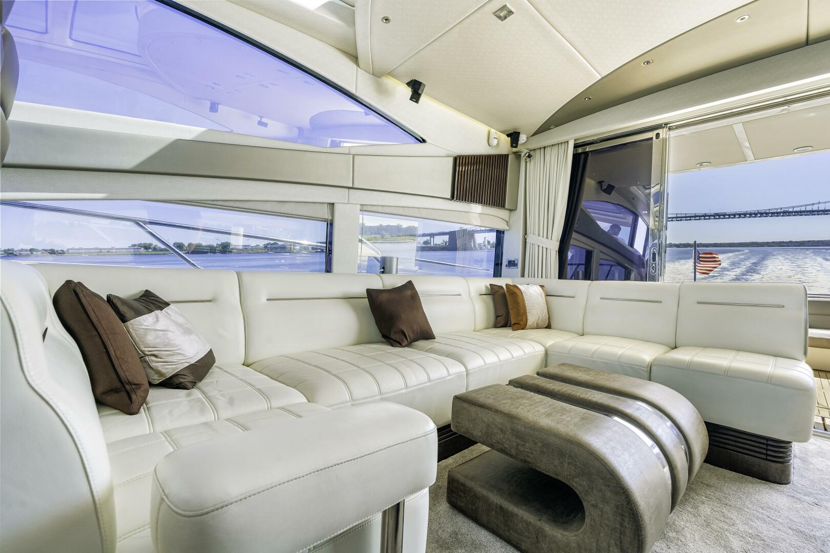 Sunseeker-Predator 2014 -New York-New York-United States-5646958 | Thumbnail