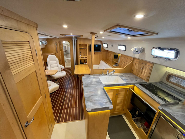 Island Packet-439 2023-Hawkeye St Petersburg-Florida-United States-5647172