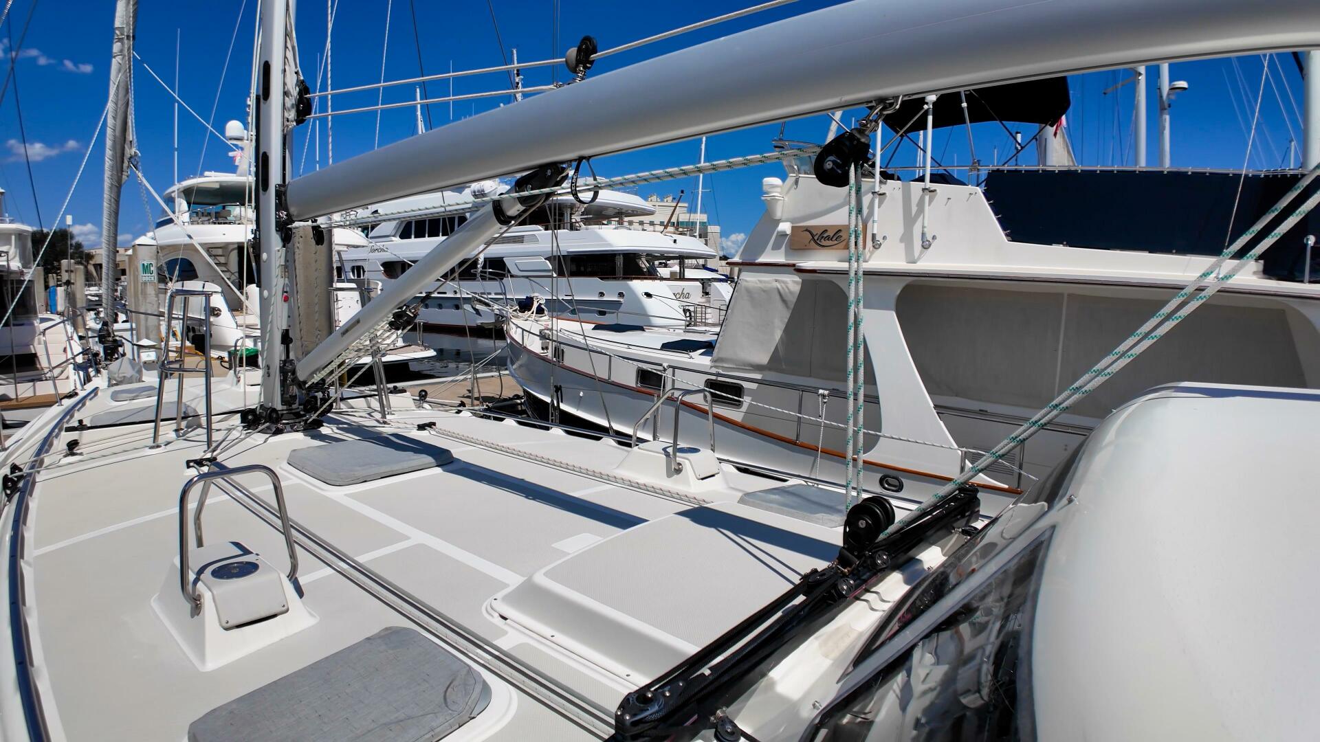 Island Packet-439 2023-Hawkeye St Petersburg-Florida-United States-5650097 | Thumbnail