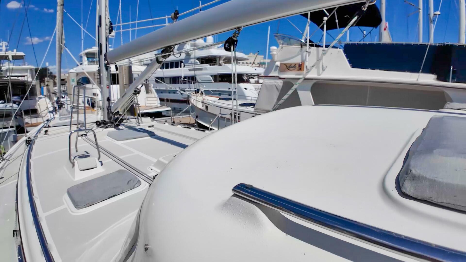 Island Packet-439 2023-Hawkeye St Petersburg-Florida-United States-5650092 | Thumbnail