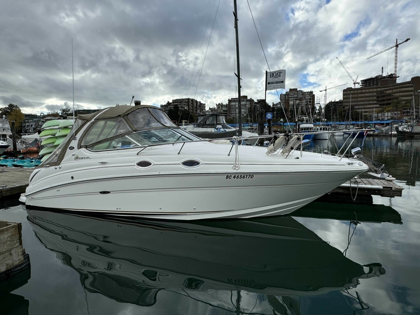 Used Sea Ray 28' 280 Sundancer For Sale In British Columbia