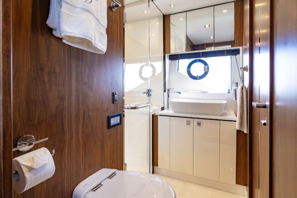 Sunseeker-Predator 2020 -Fort Lauderdale-Florida-United States-5648830