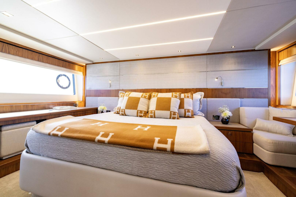 Sunseeker-Predator 2020 -Fort Lauderdale-Florida-United States-5648832