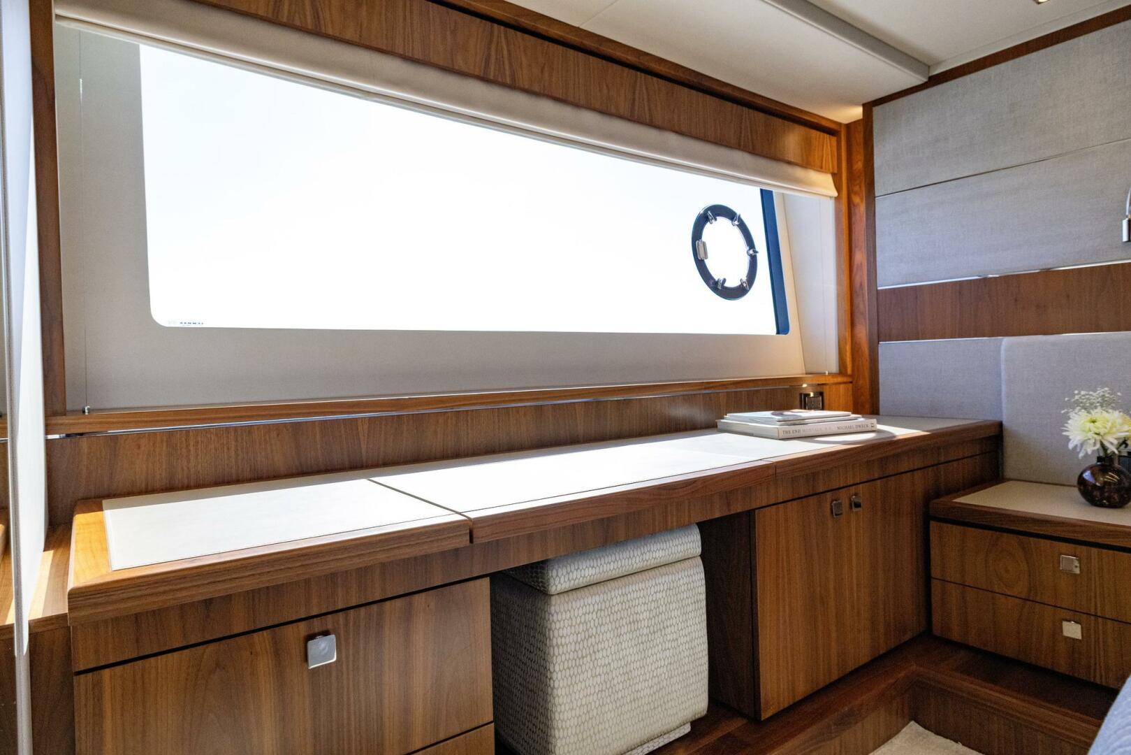Sunseeker-Predator 2020 -Fort Lauderdale-Florida-United States-5648834 | Thumbnail