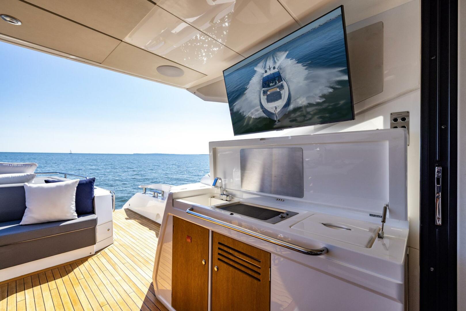 Sunseeker-Predator 2020 -Fort Lauderdale-Florida-United States-5648856 | Thumbnail