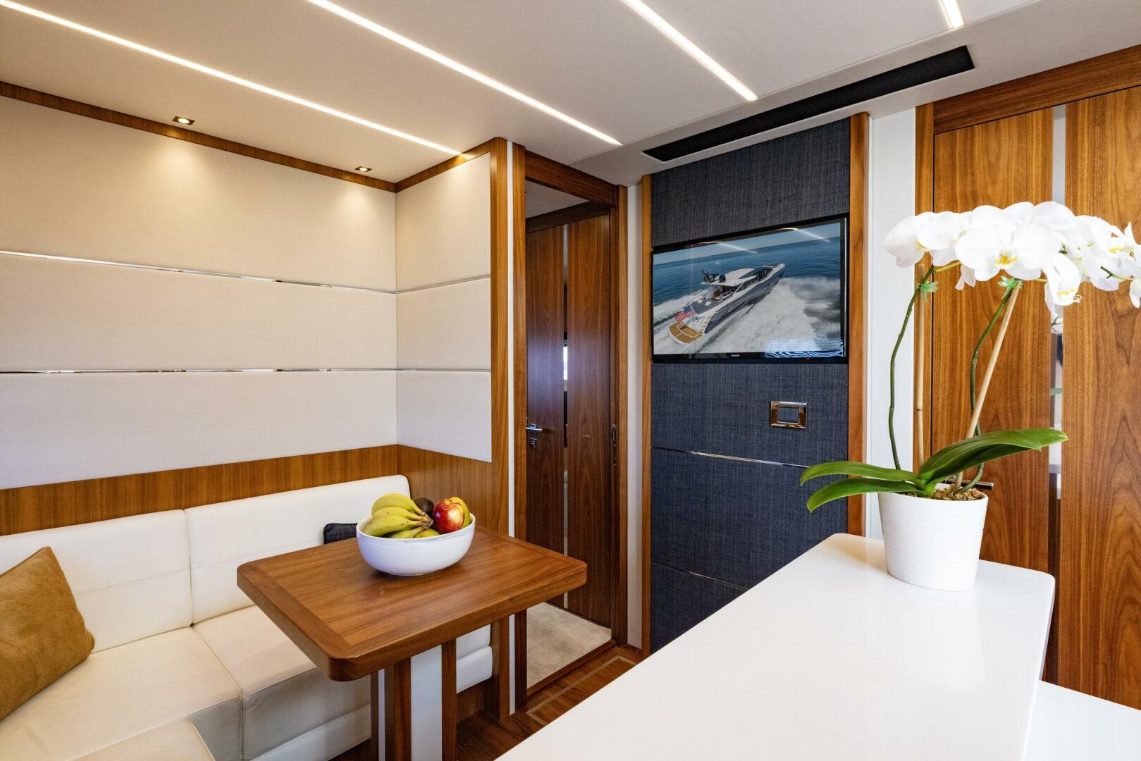 Sunseeker-Predator 2020 -Fort Lauderdale-Florida-United States-5648840 | Thumbnail
