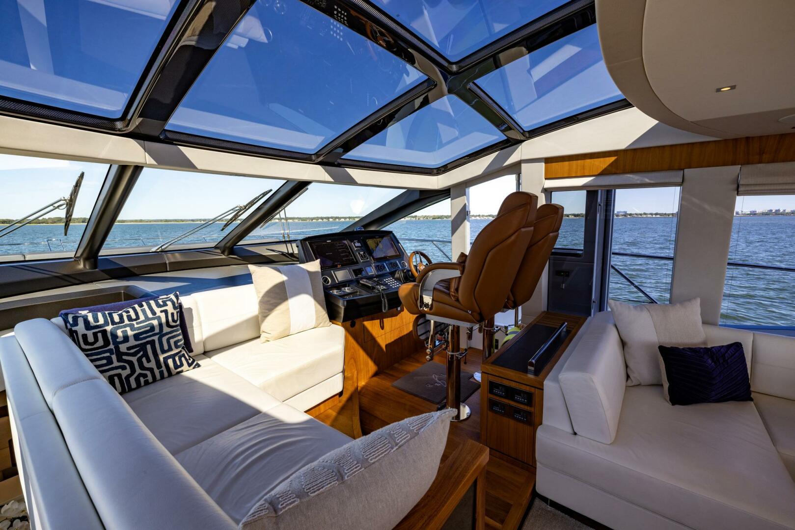 Sunseeker-Predator 2020 -Fort Lauderdale-Florida-United States-5648850 | Thumbnail