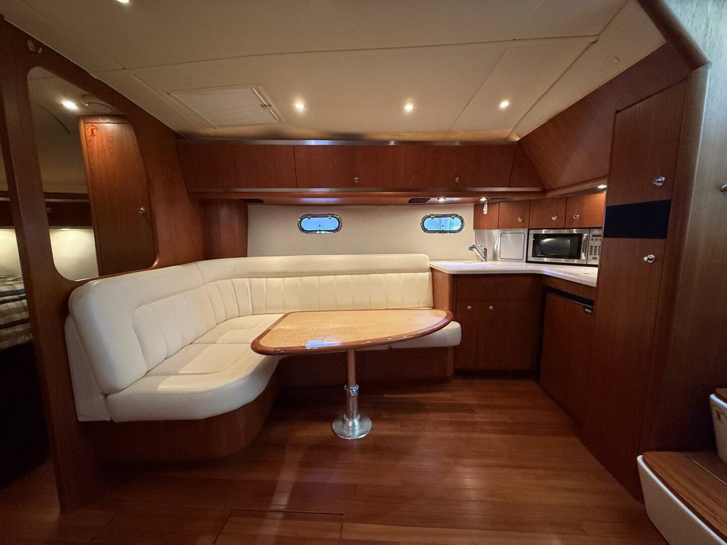 Tiara Yachts-3600 Sovran 2005-Blue Skys Cape Coral-Florida-United States-5648970 | Thumbnail