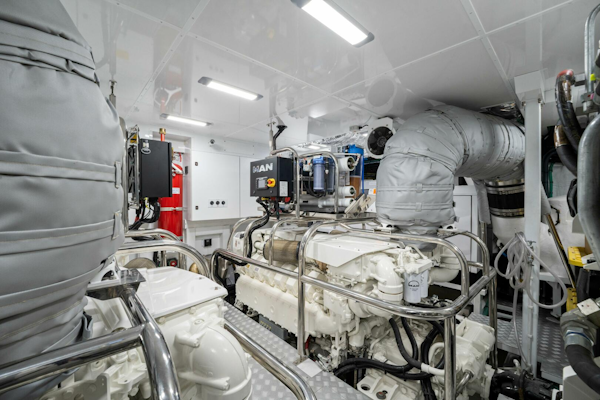 Princess-Y95 2025-Just Perfect Jupiter-Florida-United States-Princess Y95 JUST  PERFECT  Engine Room-5842144