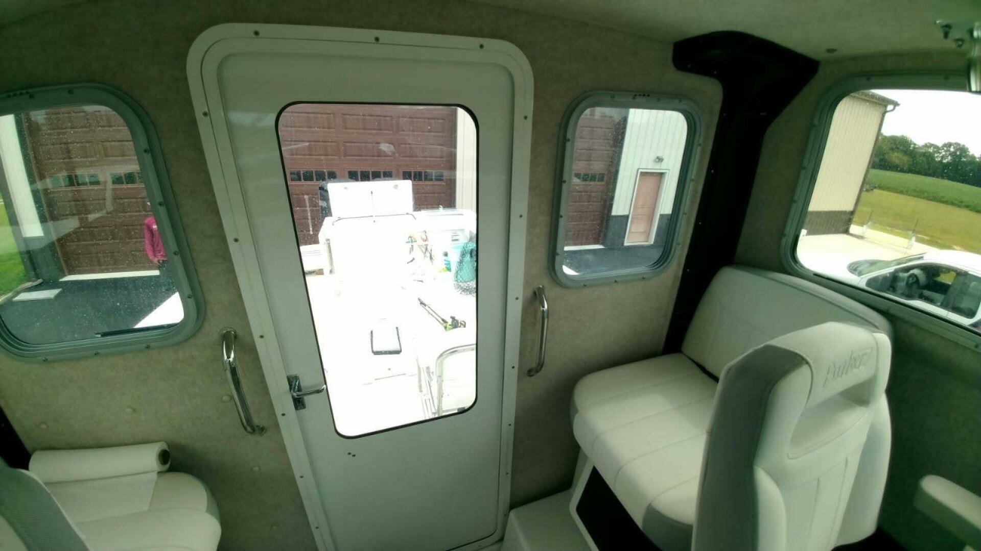 Parker-2820 XLD Sport Cabin 2024 -Magnolia-Delaware-United States-5670776 | Thumbnail