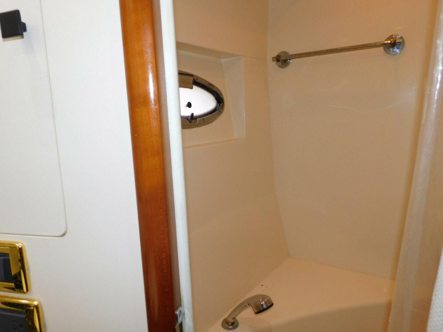 Carver-570 Voyager Pilothouse 2002-Waterdog Merritt Island-Florida-United States-5674842 | Thumbnail