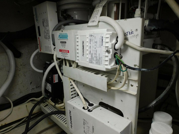 Carver-570 Voyager Pilothouse 2002-Waterdog Merritt Island-Florida-United States-5674875
