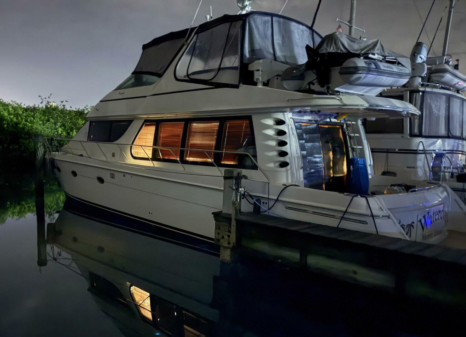 Carver-570 Voyager Pilothouse 2002-Waterdog Merritt Island-Florida-United States-5674876 | Thumbnail