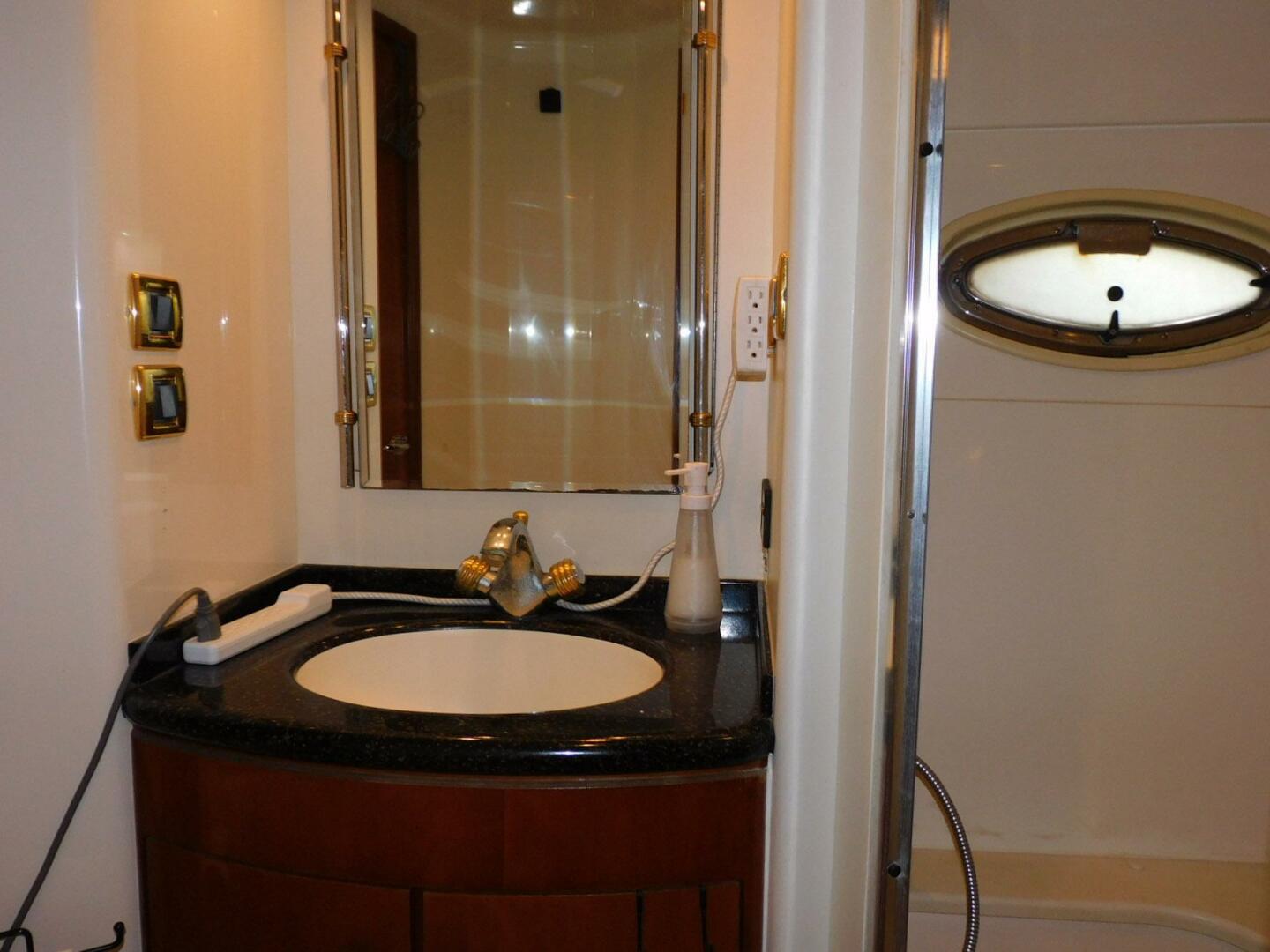 Carver-570 Voyager Pilothouse 2002-Waterdog Merritt Island-Florida-United States-5674835 | Thumbnail