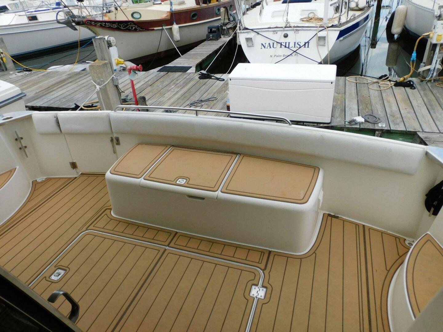 Carver-570 Voyager Pilothouse 2002-Waterdog Merritt Island-Florida-United States-5674867 | Thumbnail
