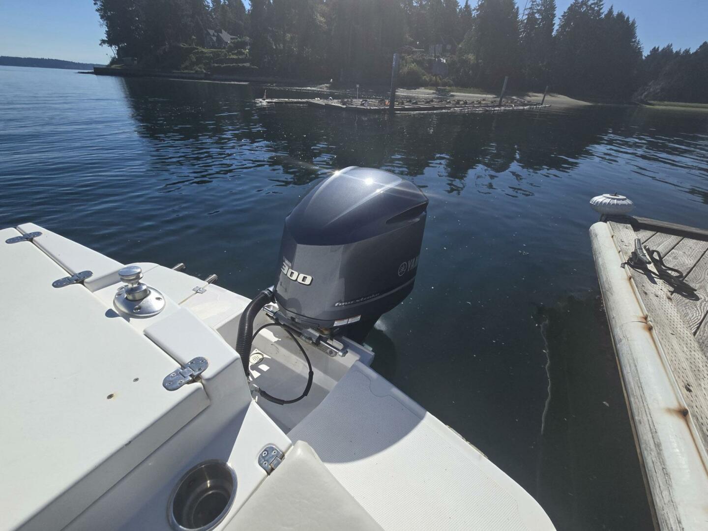 Cutwater-C-24 2017-BULLDAWG Seattle-Washington-United States-5675913 | Thumbnail