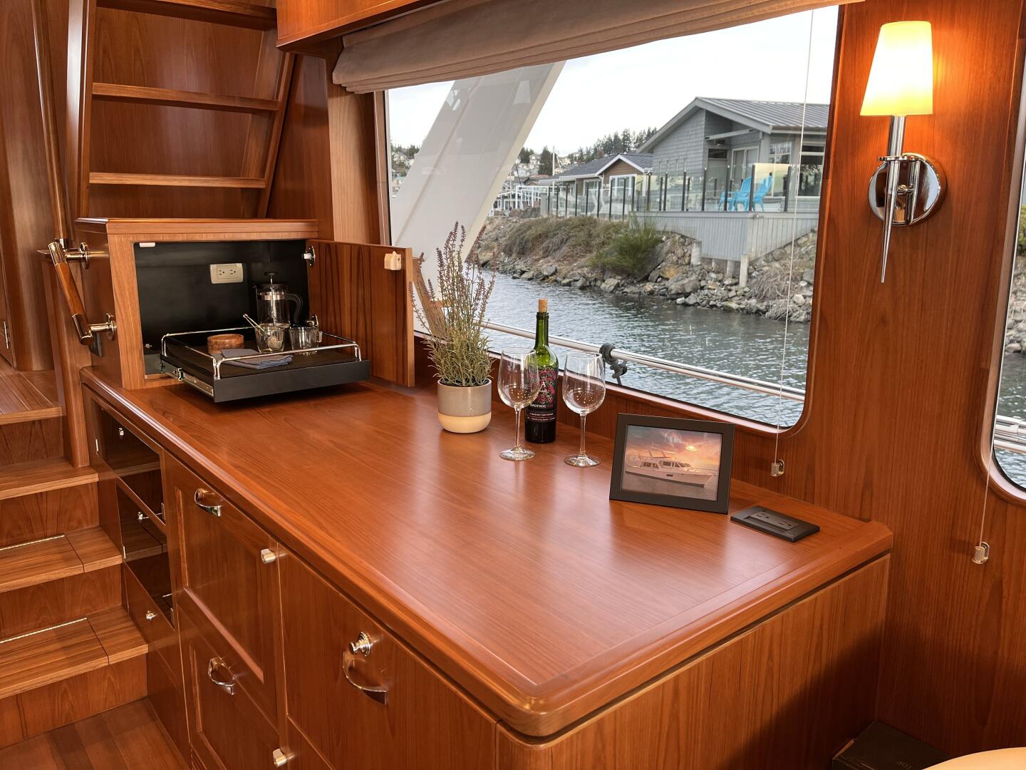 Offshore Yachts-ELV 2023-Vingilot Anacortes-Washington-United States-Galley Stbd-5678097 | Thumbnail