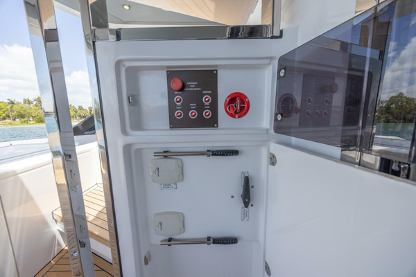 Azimut-S8 2023-NO TIME TO DIE Pompano Beach-Florida-United States-5688185