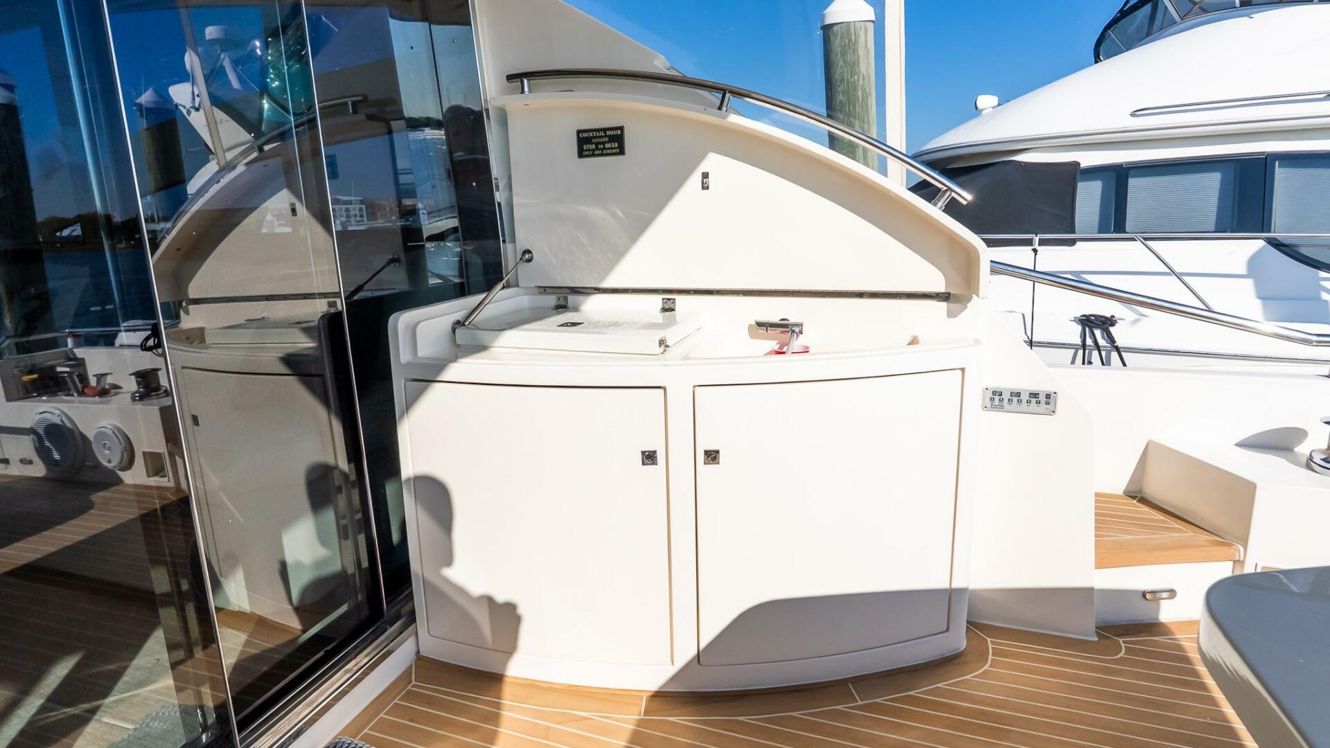 Uniesse-55S 2011-Balliamo Norwalk-Connecticut-United States-5688043 | Thumbnail