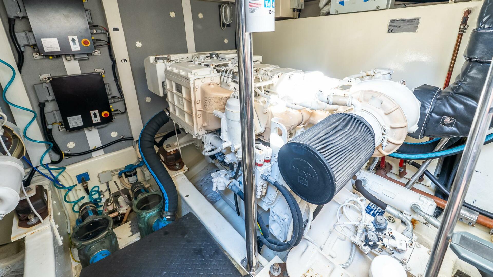 Uniesse-55S 2011-Balliamo Norwalk-Connecticut-United States-5688050 | Thumbnail