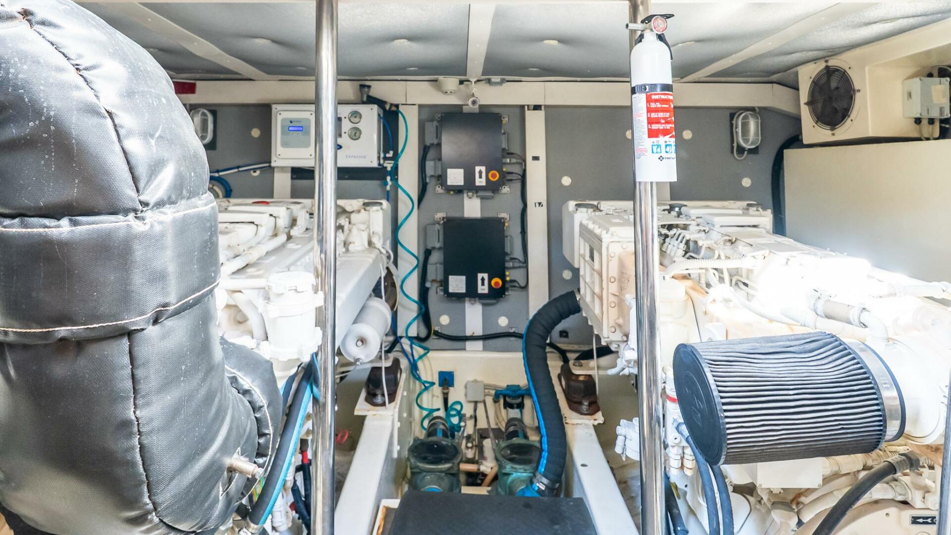 Uniesse-55S 2011-Balliamo Norwalk-Connecticut-United States-5688052 | Thumbnail