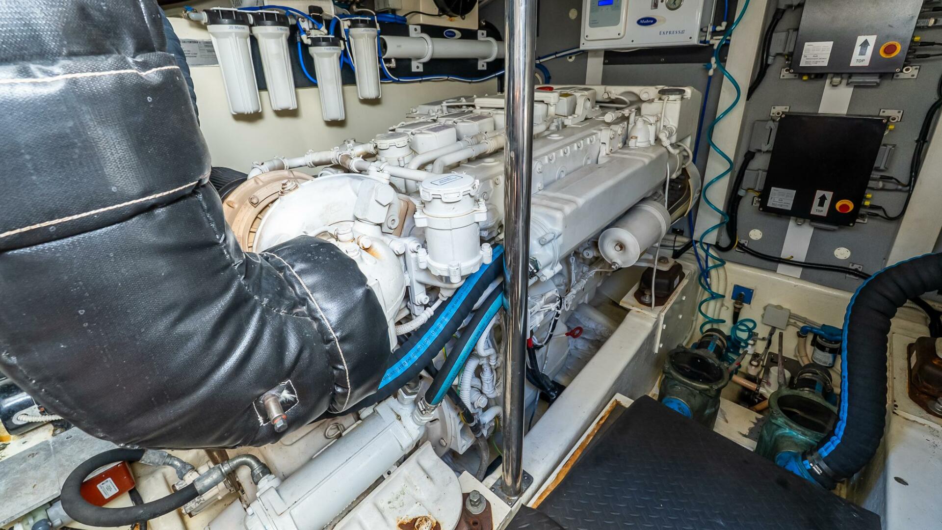 Uniesse-55S 2011-Balliamo Norwalk-Connecticut-United States-5688049 | Thumbnail