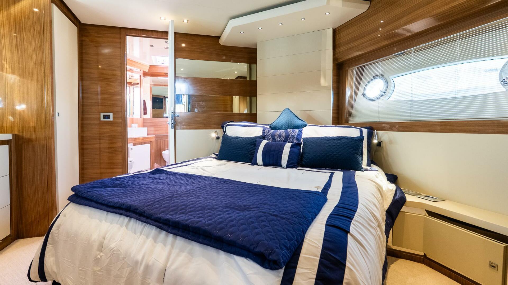 Uniesse-55S 2011-Balliamo Norwalk-Connecticut-United States-5688013 | Thumbnail