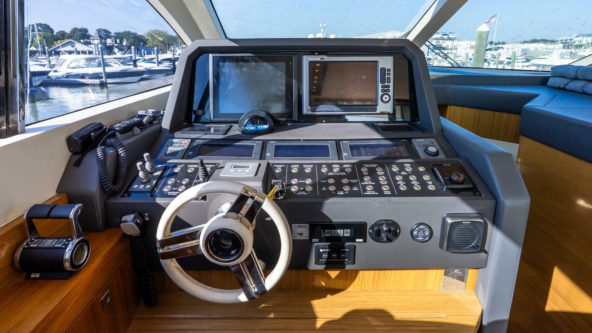 Uniesse-55S 2011-Balliamo Norwalk-Connecticut-United States-5688030 | Thumbnail