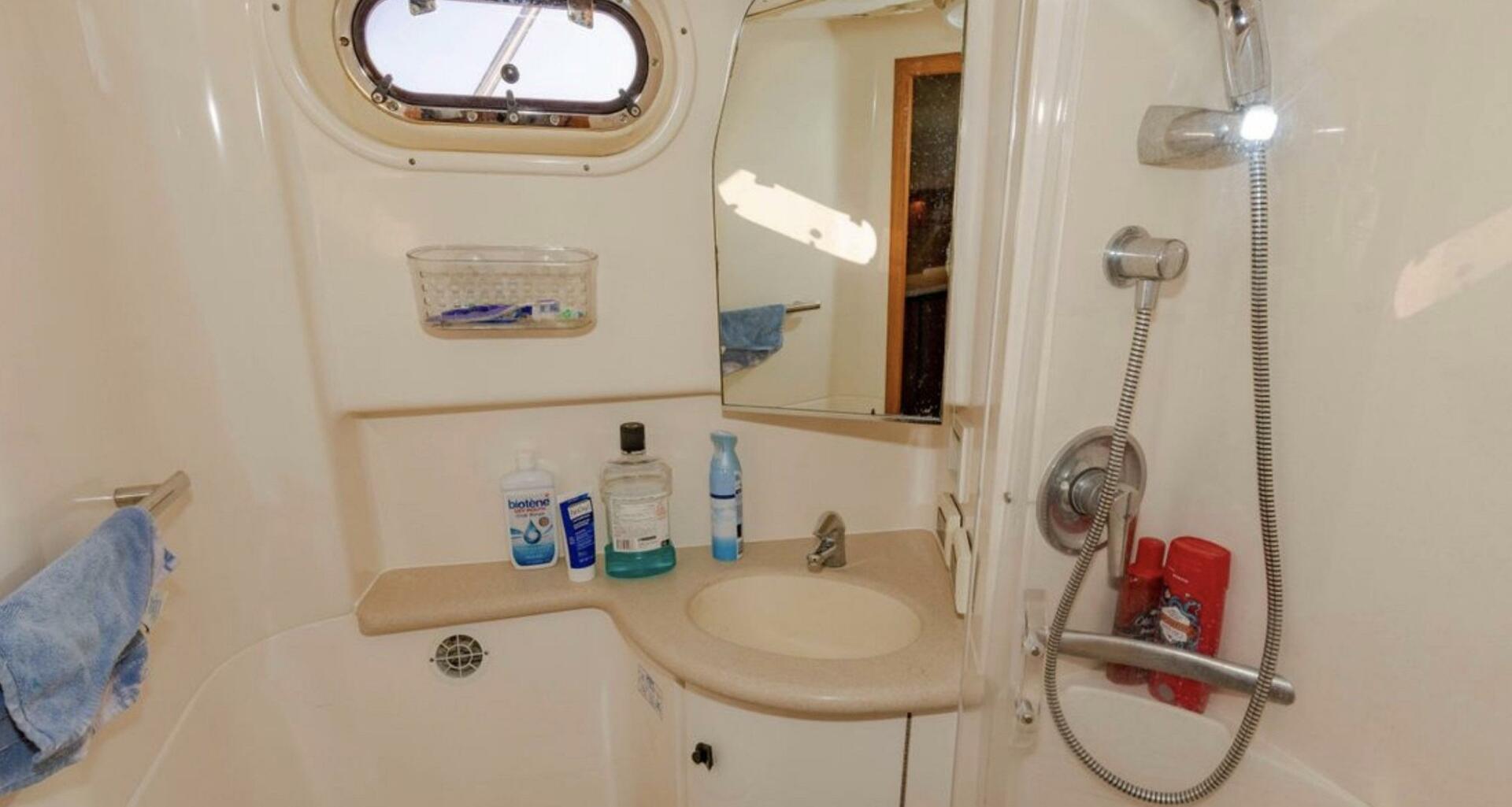 Pursuit-3800 Express 2004-Brown Eyed Girl Cape Canaveral-Florida-United States-5879625 | Thumbnail