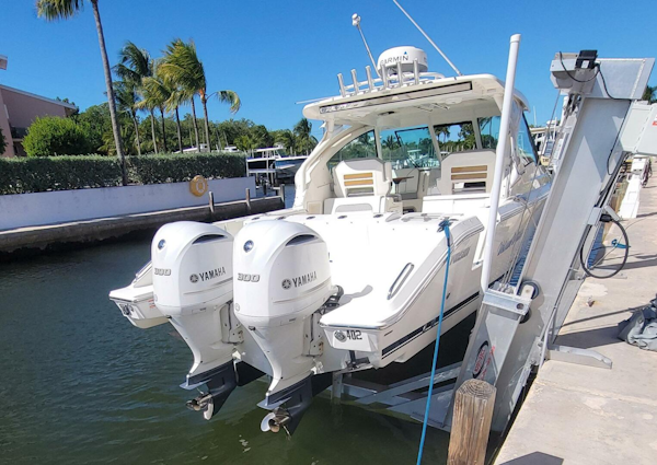 Pursuit-326 DC 2021 -Key Largo-Florida-United States-5697754