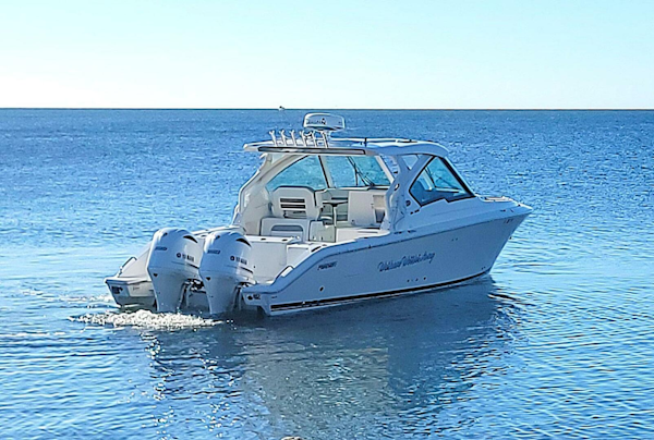 Pursuit-326 DC 2021 -Key Largo-Florida-United States-5697758