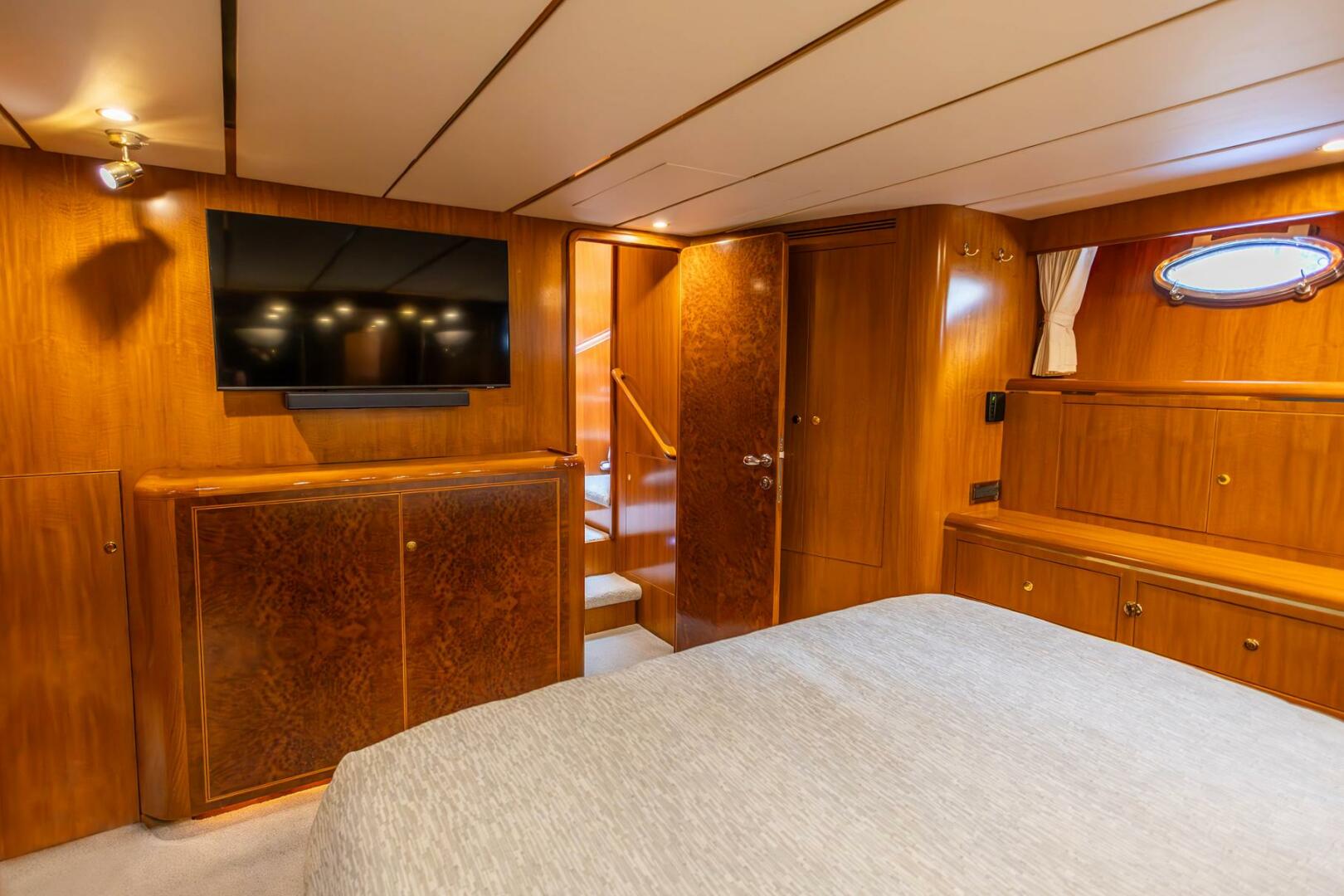 Ocean Alexander-Raised Pilothouse Flybridge Sedan 2005-Bluewater Fort Lauderdale-Florida-United States-5701732 | Thumbnail