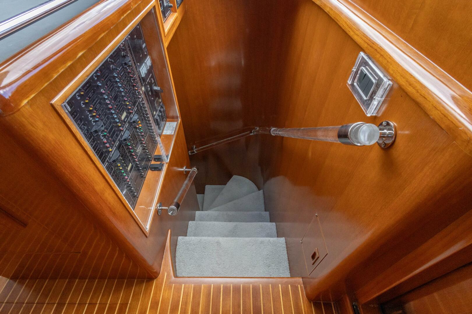 Ocean Alexander-Raised Pilothouse Flybridge Sedan 2005-Bluewater Fort Lauderdale-Florida-United States-5701745 | Thumbnail