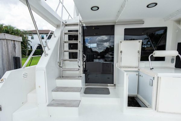 Ocean Alexander-Raised Pilothouse Flybridge Sedan 2005-Bluewater Fort Lauderdale-Florida-United States-5701765