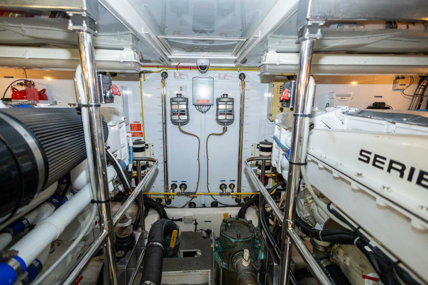 Ocean Alexander-Raised Pilothouse Flybridge Sedan 2005-Bluewater Fort Lauderdale-Florida-United States-5701773 | Thumbnail
