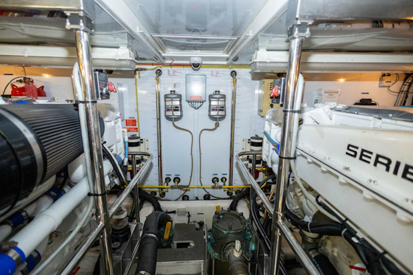 Ocean Alexander-Raised Pilothouse Flybridge Sedan 2005-Bluewater Fort Lauderdale-Florida-United States-5701773