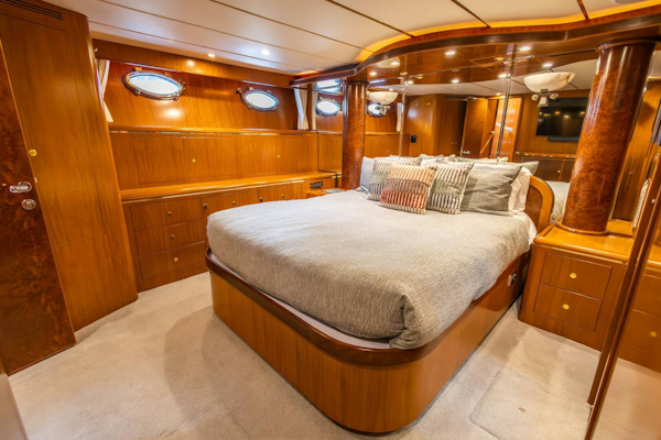 Ocean Alexander-Raised Pilothouse Flybridge Sedan 2005-Bluewater Fort Lauderdale-Florida-United States-5701731