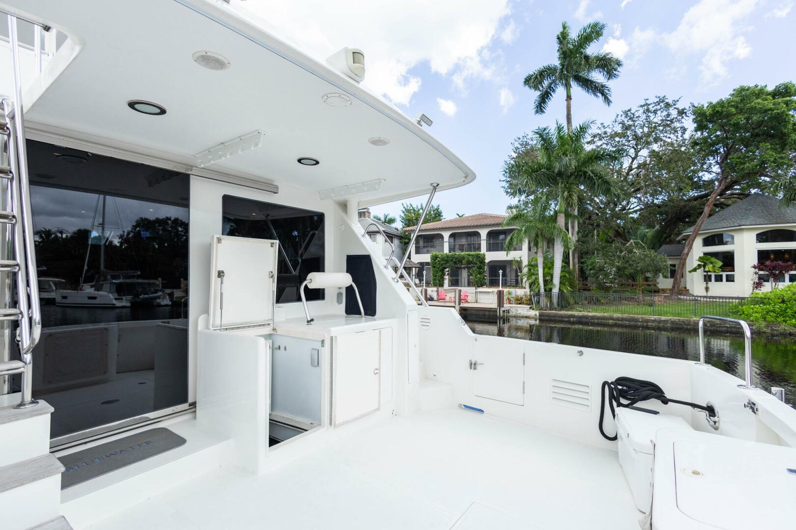 Ocean Alexander-Raised Pilothouse Flybridge Sedan 2005-Bluewater Fort Lauderdale-Florida-United States-5701763 | Thumbnail