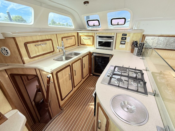 Royal Cape Catamarans-Majestic 53 2011-Orbit Cranston-Rhode Island-United States-5705496