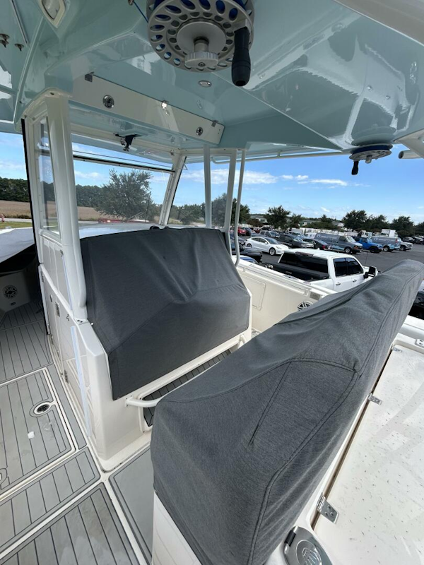 Cobia-350 CC 2020 -Virginia Beach-Virginia-United States-5715654