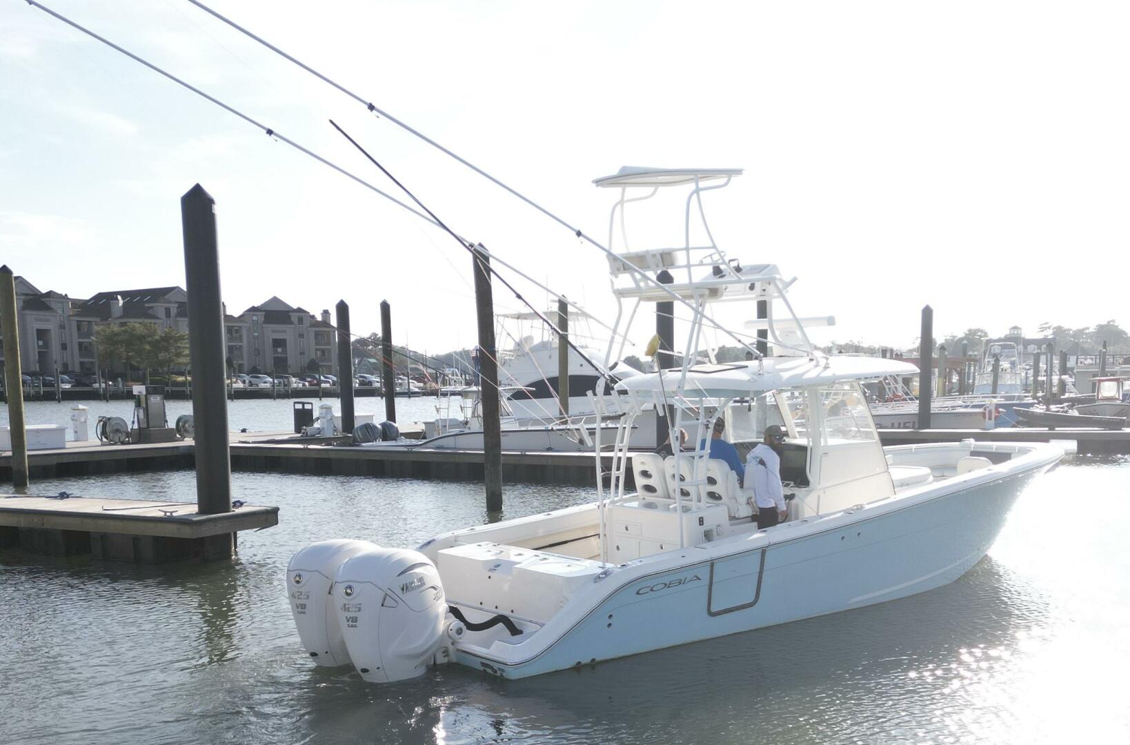 Cobia-350 CC 2020 -Virginia Beach-Virginia-United States-5706257 | Thumbnail